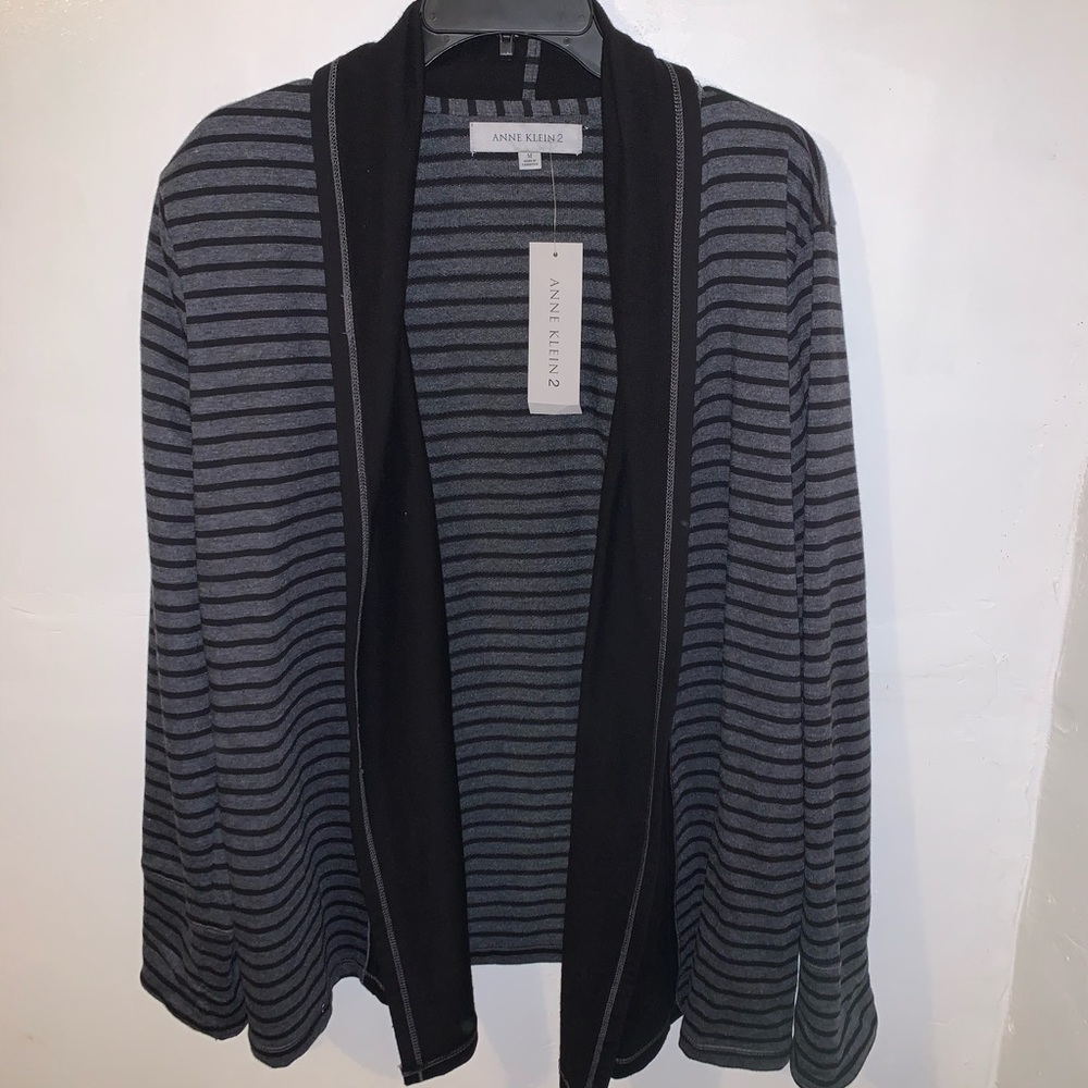 NEW Anne Klein 2 Women's Cardigan Sweater Medium